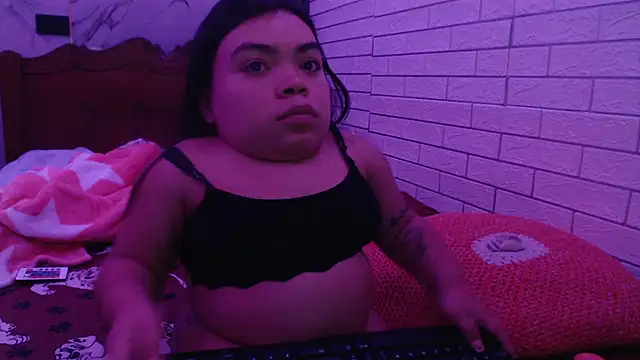 Snapshot of Michelle_Brooks chatting on February 2025 05:16:01 AM Michelle Brooks online show from February 2025 05:16:01 AM