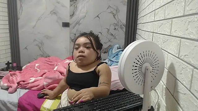 Snapshot of Michelle_Brooks chatting on March 2025 04:24:02 AM Michelle Brooks online show from March 2025 04:24:02 AM