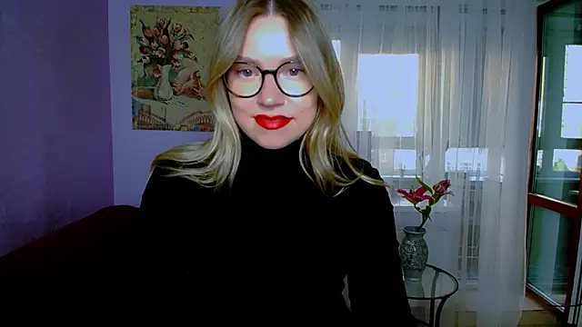 TaylorBre online show from September 2025 05:32:01 AM