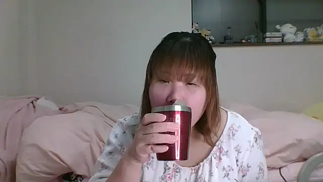 SAKU-RA-chan online show from February 2025 12:16:02 PM