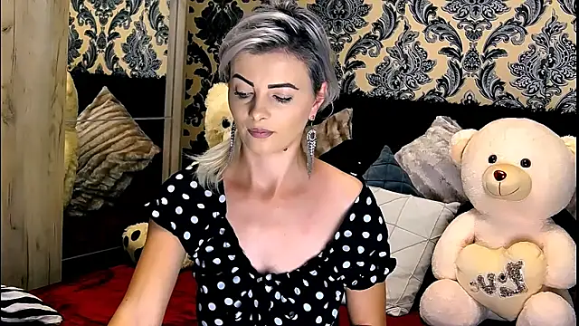 Snapshot of Aly_girl1 chatting on December 2024 10:00:02 AM Aly girl1 online show from December 2024 10:00:02 AM