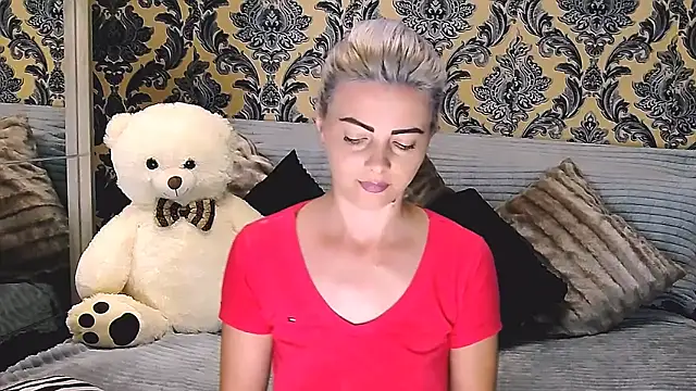 Snapshot of Aly_girl1 chatting on March 2025 11:27:02 AM Aly girl1 online show from March 2025 11:27:02 AM