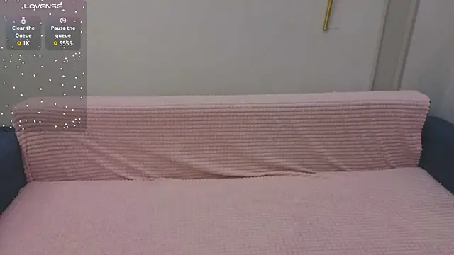 emili blanc online show from February 2025 02:39:02 AM