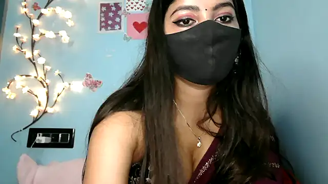 Snapshot of Reena_Singh53 chatting on September 2025 12:38:02 PM Reena Singh53 online show from September 2025 12:38:02 PM