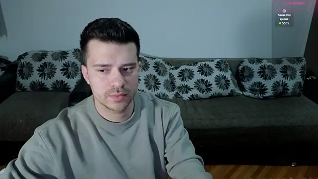 JohnnyStepBro online show from April 2026 09:35:01 PM