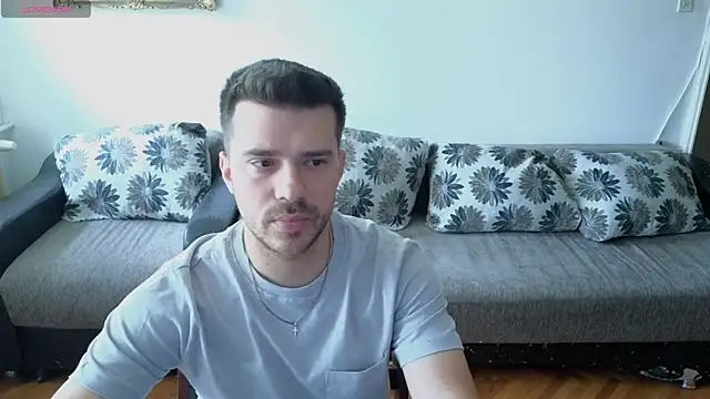 JohnnyStepBro online show from July 2026 09:18:01 AM