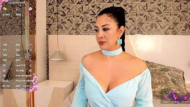 IvannaAnggel online show from March 2025 12:28:01 PM