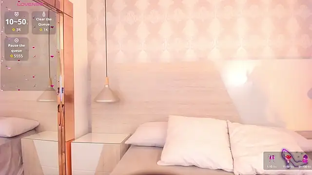 IvannaAnggel online show from September 2025 03:23:01 PM