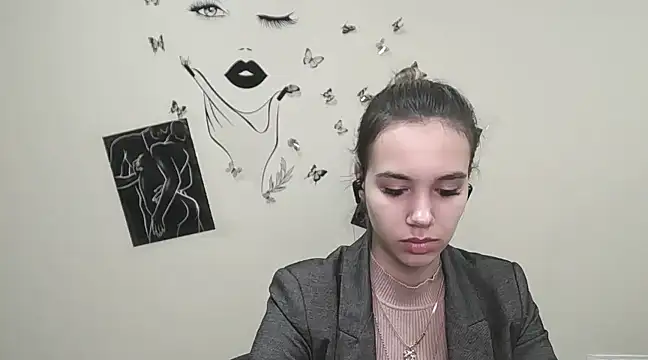  StAcY online show from January 2025 07:25:01 AM