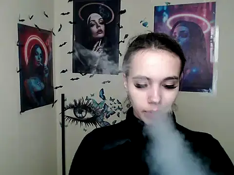  StAcY online show from November 2025 01:12:02 PM