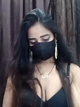 Lalisa sexy online show from November 2025 04:17:02 PM