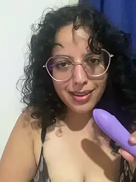 Snapshot of babyluna939 chatting on March 2025 04:23:02 AM babyluna939 online show from March 2025 04:23:02 AM