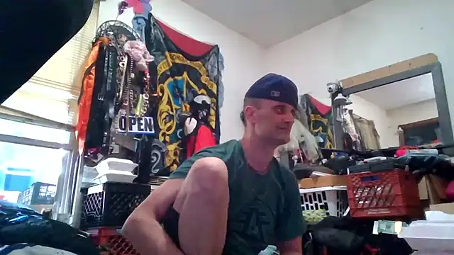 slinginbigD online show from March 2026 11:32:01 PM