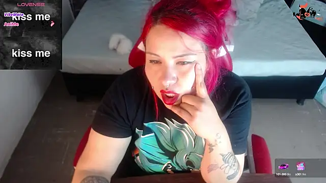 Bruja  Scarlata online show from January 2025 04:48:02 PM