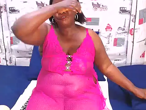 Honeybumsx32 online show from October 2025 03:59:02 AM