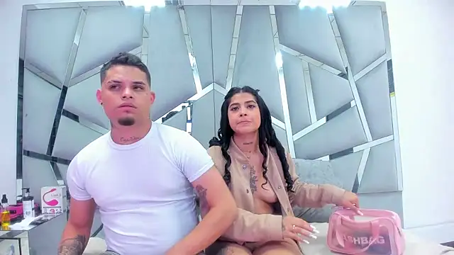 MelissaAndZeuss online show from December 2024 08:09:02 AM