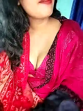 Snapshot of Miss-Siyaa chatting on December 2024 06:37:02 PM Miss-Siyaa online show from December 2024 06:37:02 PM