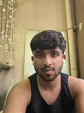 Jhonnn98 online show from August 2026 03:59:02 PM