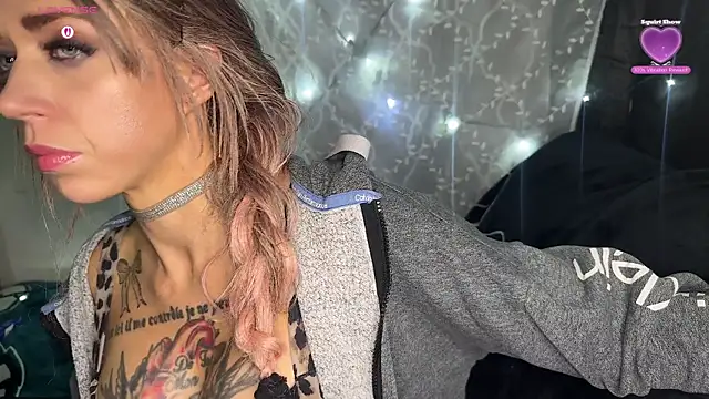 VeronicaRonnieTaylor online show from November 2025 02:51:02 PM