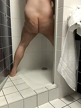 OdinWolf1990 online show from November 2025 06:27:01 AM