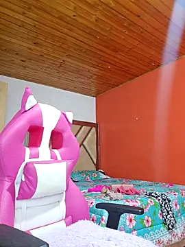 Shermie24 online show from October 2025 03:14:01 AM