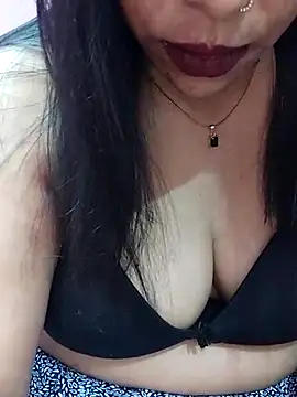 Urmila bhabhii online show from March 2025 03:11:01 AM