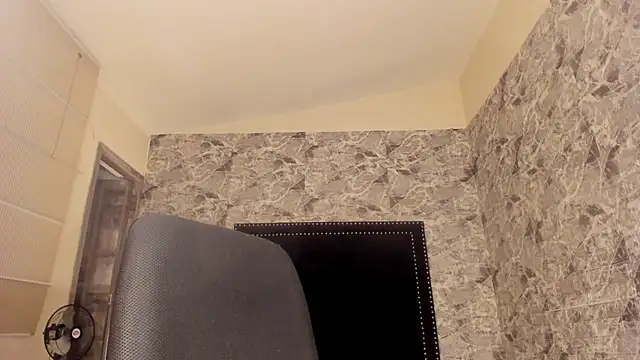 Estrella05  online show from December 2024 04:28:02 AM