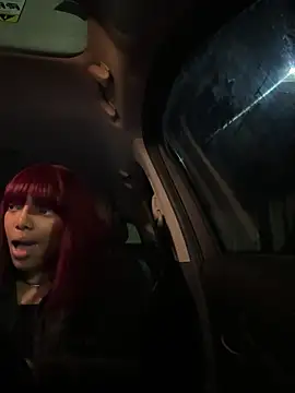 Snapshot of butterflybootyy chatting on February 2025 03:00:02 AM butterflybootyy online show from February 2025 03:00:02 AM