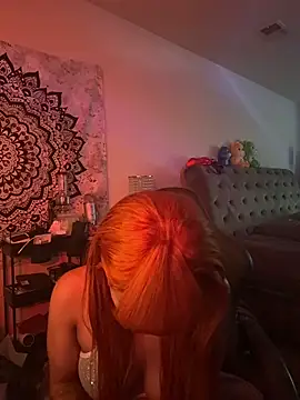 Snapshot of butterflybootyy chatting on October 2025 12:27:01 PM butterflybootyy online show from October 2025 12:27:01 PM