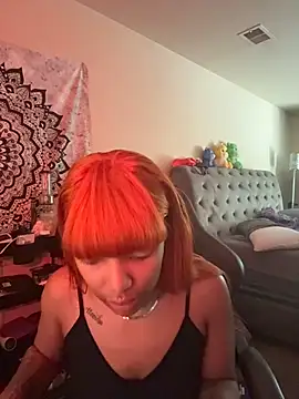 Snapshot of butterflybootyy chatting on October 2025 03:24:01 PM butterflybootyy online show from October 2025 03:24:01 PM