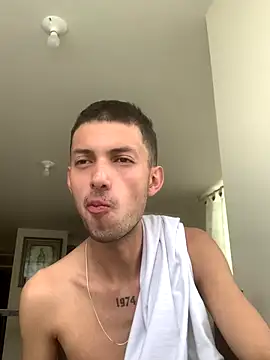 Snapshot of Dylan_west chatting on October 2025 02:46:01 PM Dylan west online show from October 2025 02:46:01 PM