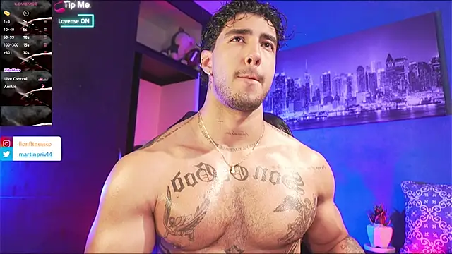 JACOB MARTINS online show from September 2025 09:47:02 PM