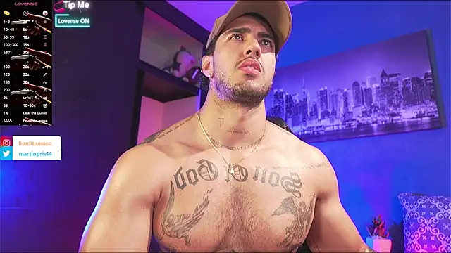 JACOB MARTINS online show from September 2025 07:15:01 PM