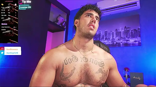 JACOB MARTINS online show from December 2025 07:53:01 PM