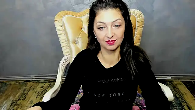 DivinSandra online show from December 2024 06:45:02 AM