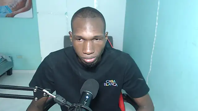 Snapshot of black30cmdick chatting on February 2026 05:17:01 PM black30cmdick online show from February 2026 05:17:01 PM