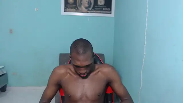 Snapshot of black30cmdick chatting on March 2026 04:03:01 AM black30cmdick online show from March 2026 04:03:01 AM