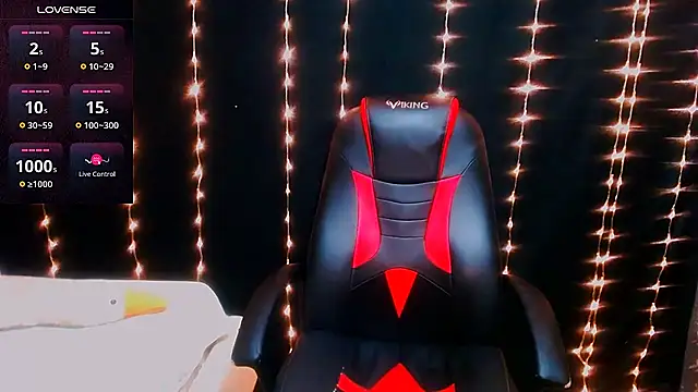 AgathaNoxe online show from February 2025 10:00:02 PM