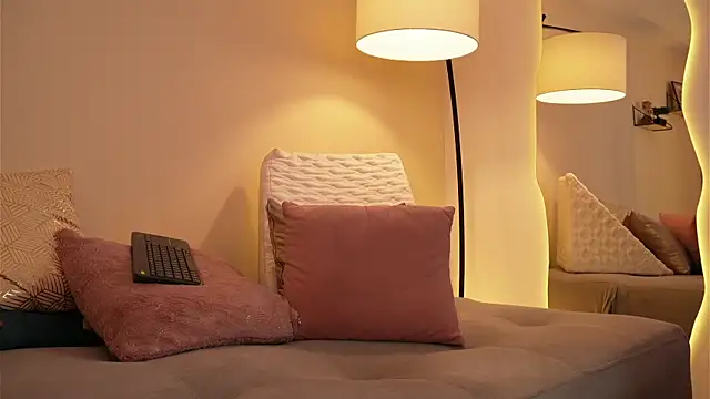 Chloe Cherry21 online show from December 2025 03:48:01 AM