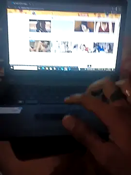 HotPrism439 online show from October 2025 06:35:02 PM