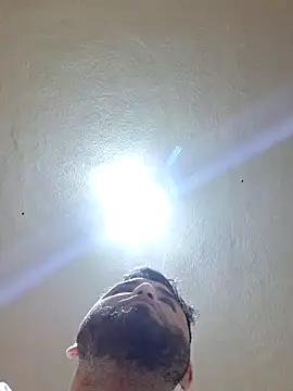 SINUECASTILLO online show from February 2026 07:46:01 PM