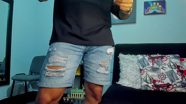 SamirHazard97 online show from January 2025 01:39:02 AM