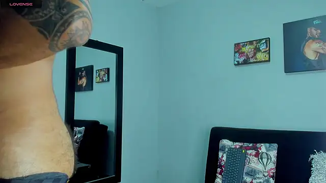 SamirHazard97 online show from February 2025 04:52:01 AM