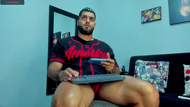 SamirHazard97 online show from March 2025 11:39:02 PM