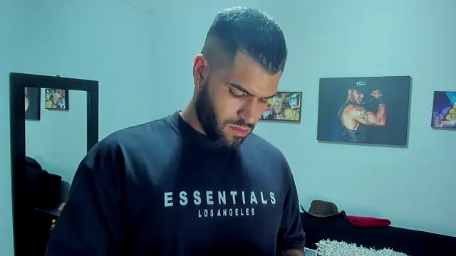 SamirHazard97 online show from September 2025 09:38:02 PM