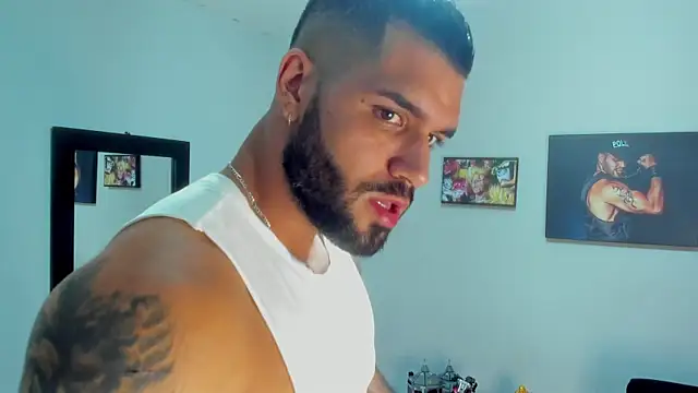 SamirHazard97 online show from October 2025 08:31:01 PM