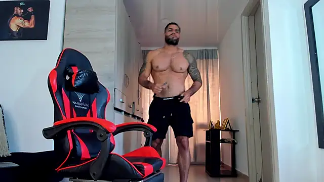 Snapshot of SamirHazard97 chatting on June 2026 10:08:01 PM SamirHazard97 online show from June 2026 10:08:01 PM