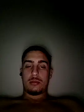 Snapshot of Ribeiro2313 chatting on May 2026 01:12:01 AM Ribeiro2313 online show from May 2026 01:12:01 AM