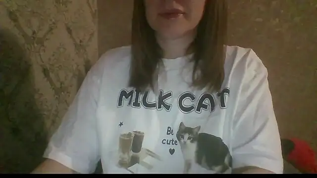 Snapshot of Sladkiegubki chatting on January 2026 10:44:02 PM Sladkiegubki online show from January 2026 10:44:02 PM