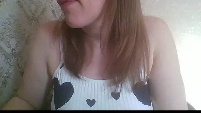 Snapshot of Sladkiegubki chatting on March 2026 07:46:02 AM Sladkiegubki online show from March 2026 07:46:02 AM